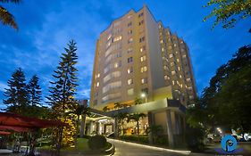Halong Pearl Hotel